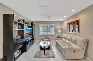 6375 Kings Gate Cir, Delray Beach, FL 33484 - Photo 14