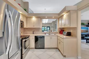 6375 Kings Gate Cir, Delray Beach, FL 33484 - Photo 18