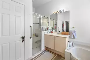 107 NW Summerville Ct, Port Saint Lucie, FL 34986 - Photo 20