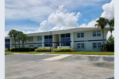 1530 SE Royal Green Circle, Unit #N103, Port Saint Lucie, FL 34952 - Photo 2