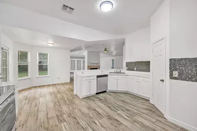 462 S Jax Estates Drive, Jacksonville, FL 32218 - Photo 18