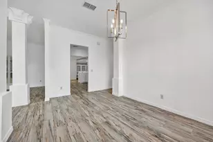 462 S Jax Estates Dr, Jacksonville, FL 32218 - Photo 8