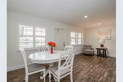 76 Royal Oak Drive, Unit #205, Vero Beach, FL 32962 - Photo 4