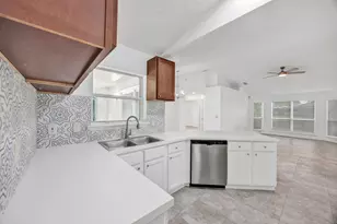 9100 Castle Rock Dr, Jacksonville, FL 32221 - Photo 22