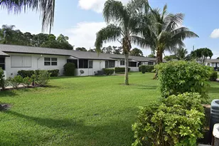 2930 Crosley Dr E, West Palm Beach, FL 33415 - Photo 22