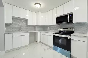 307 4th St, Lake Park, FL 33403 - Photo 30