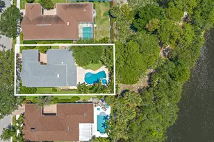 297 Marlberry Cir, Jupiter, FL 33458 - Photo 2