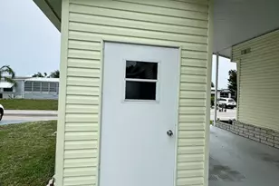 31 Vista De Laguna, Fort Pierce, FL 34951 - Photo 6