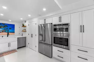 875 E Camino Real, Boca Raton, FL 33432 - Photo 14