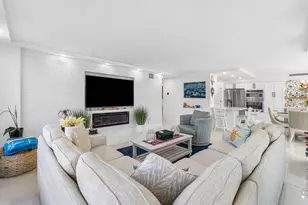 875 E Camino Real, Boca Raton, FL 33432 - Photo 6