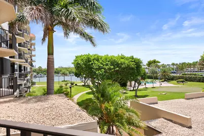 899 Jeffery Street, Unit #301, Boca Raton, FL 33487 - Photo 10