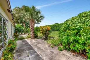 13691 Via Aurora, Delray Beach, FL 33484 - Photo 32