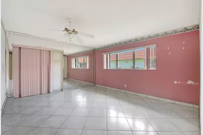 5800 Fernley Drive W, Unit #51, West Palm Beach, FL 33415 - Photo 24
