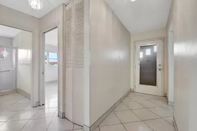 5800 Fernley Drive W, Unit #51, West Palm Beach, FL 33415 - Photo 20