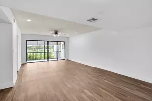 1701 Presidential Way, West Palm Beach, FL 33401 - Photo 4