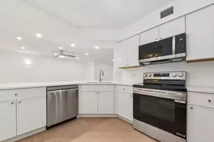 400 Scotia Dr, Hypoluxo, FL 33462 - Photo 6