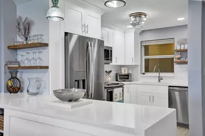 1169 Hillsboro Mile, Unit #203, Hillsboro Beach, FL 33062 - Photo 6