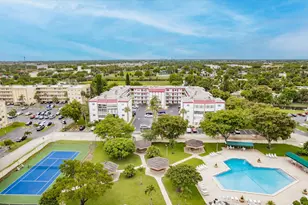 4270 NW 40th St, Lauderdale Lakes, FL 33319 - Photo 18