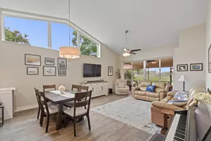 1401 Mahogany Pl, Palm Beach Gardens, FL 33418 - Photo 6