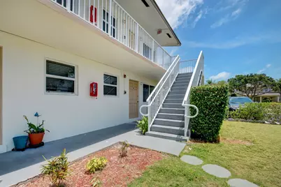 525 S Broadway Street, Unit #C, Lantana, FL 33462 - Photo 14