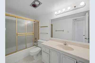 4800 Bayview Drive #606, Fort Lauderdale, FL 33308 - Photo 18