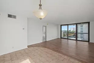 4800 Bayview Dr, Fort Lauderdale, FL 33308 - Photo 6
