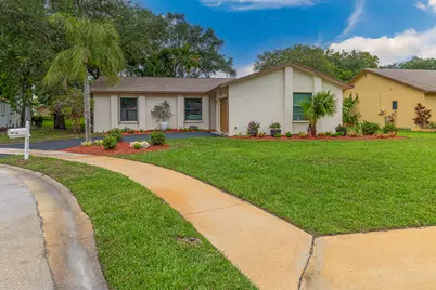 18085 102nd Way S, Boca Raton, FL 33498 - Photo 2