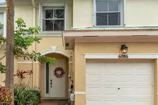 6086 Seminole Gardens Cir, Riviera Beach, FL 33418 - Photo 2