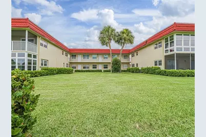 97 Spring Lake Drive, Unit #104, Vero Beach, FL 32962 - Photo 34