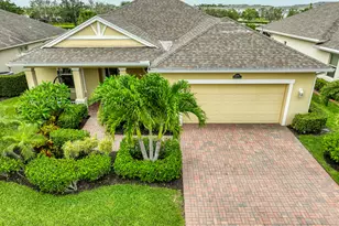 10295 SW Waterway Ln, Port Saint Lucie, FL 34987 - Photo 34