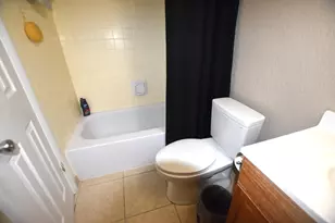 251 NW 76th Ave, Margate, FL 33063 - Photo 10