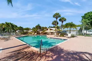 8912 Thumbwood Cir, Boynton Beach, FL 33436 - Photo 22