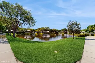 8912 Thumbwood Cir, Boynton Beach, FL 33436 - Photo 24