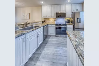 1428 S Lakeside Drive #31, Lake Worth Beach, FL 33460 - Photo 4