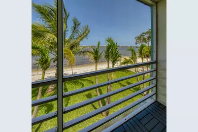 1428 S Lakeside Drive #31, Lake Worth Beach, FL 33460 - Photo 1