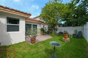 160 NW 75th Way, Plantation, FL 33317 - Photo 28