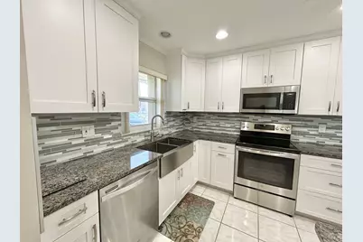 5725 Fernley Drive E, Unit #71, West Palm Beach, FL 33415 - Photo 4