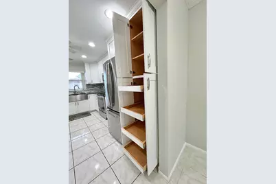 5725 Fernley Drive E, Unit #71, West Palm Beach, FL 33415 - Photo 14