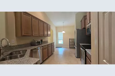 346 Lexington Avenue SW, Vero Beach, FL 32962 - Photo 12