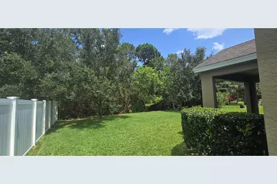 346 Lexington Avenue SW, Vero Beach, FL 32962 - Photo 6