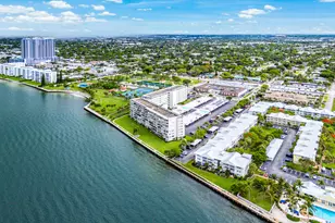 801 Lake Shore Dr, Lake Park, FL 33403 - Photo 28