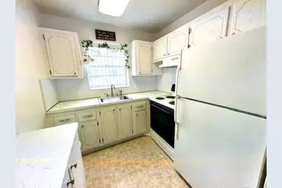 127 Berkshire F, West Palm Beach, FL 33417 - Photo 14