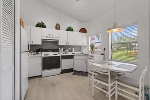 5947 Parkwalk Dr, Boynton Beach, FL 33472 - Photo 14