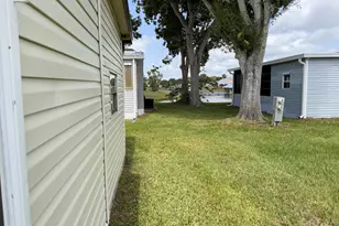 493 Hemingway Terrace, Fort Pierce, FL 34982 - Photo 18