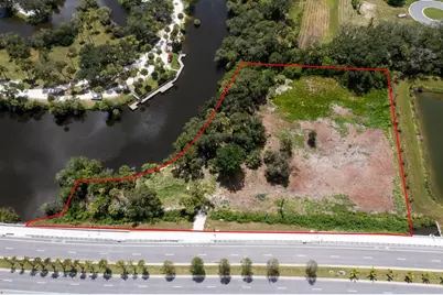 2083 W Midway Road, Fort Pierce, FL 34981 - Photo 2