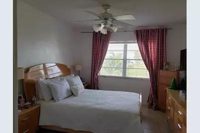 201 S Golf Boulevard, Unit #2002, Pompano Beach, FL 33064 - Photo 6