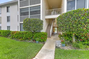 4452 NE Ocean Blvd, Jensen Beach, FL 34957 - Photo 4
