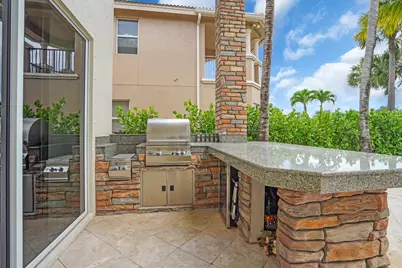 718 Edgebrook Lane, West Palm Beach, FL 33411 - Photo 52