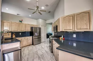 10364 Osprey Trce, West Palm Beach, FL 33412 - Photo 14