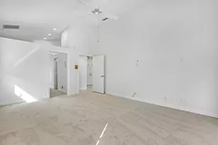 22 Windward Isle(S), Palm Beach Gardens, FL 33418 - Photo 34